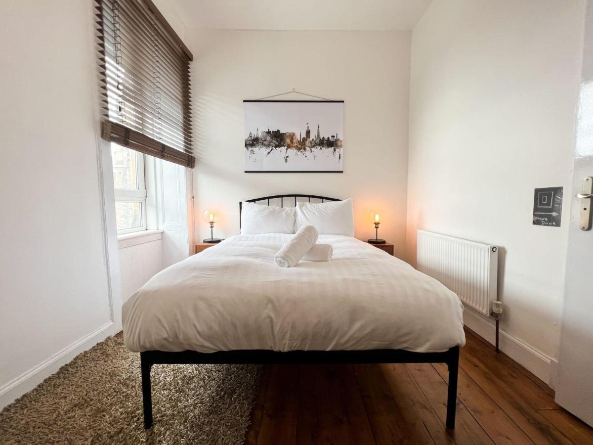 エディンバラBohemian 1Br Flat In Abbeyhillアパートメント エクステリア 写真