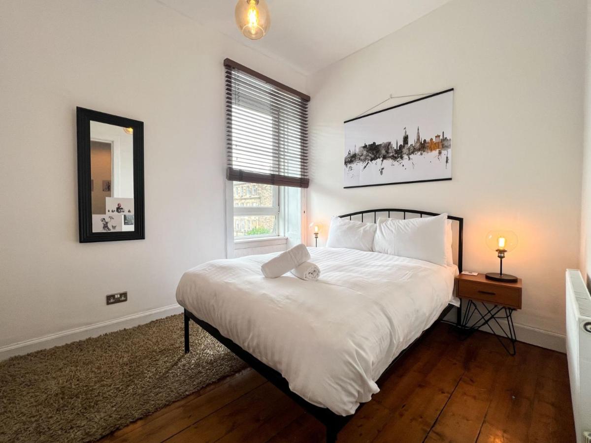 エディンバラBohemian 1Br Flat In Abbeyhillアパートメント エクステリア 写真