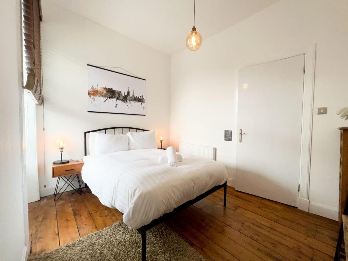 エディンバラBohemian 1Br Flat In Abbeyhillアパートメント エクステリア 写真