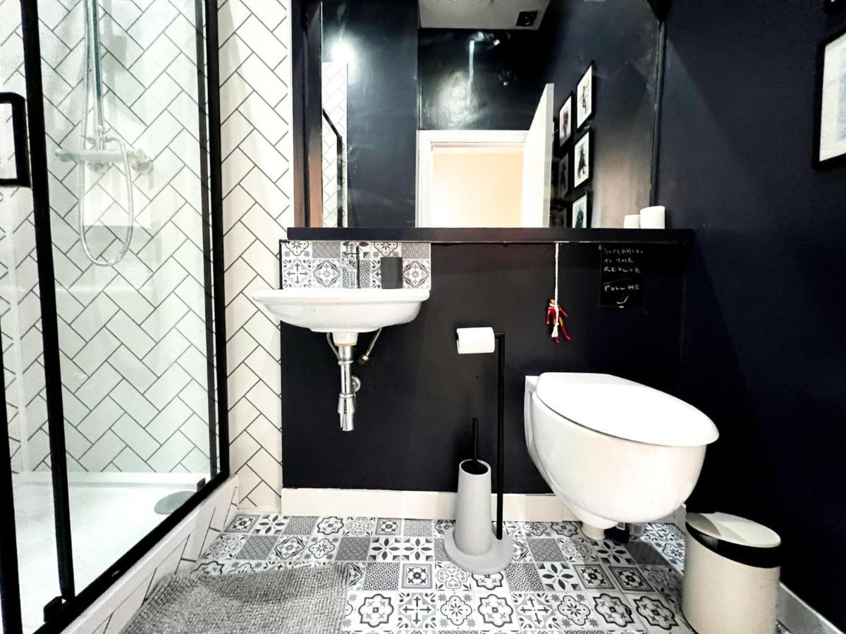 エディンバラBohemian 1Br Flat In Abbeyhillアパートメント エクステリア 写真